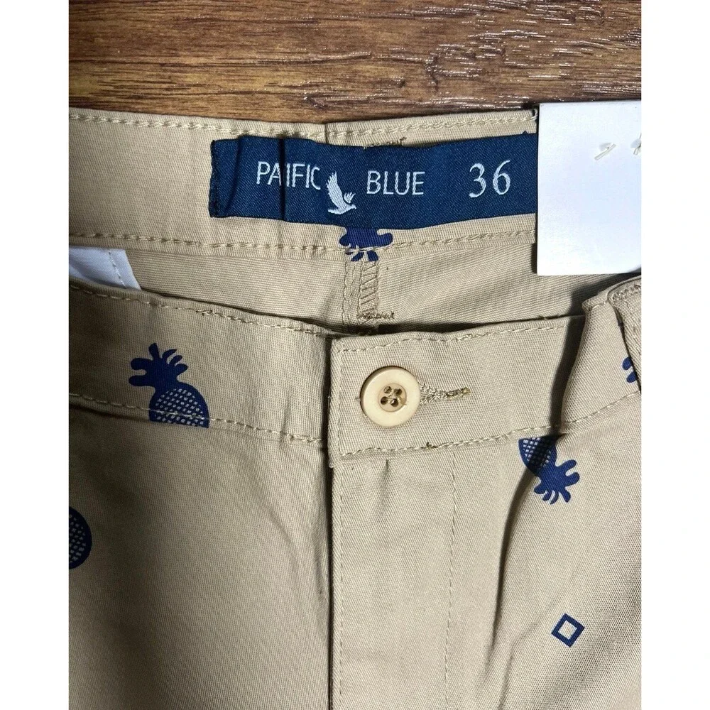Pacific Blue Men’s Khaki Chino Shorts Blue Pineapple Design size 36 New